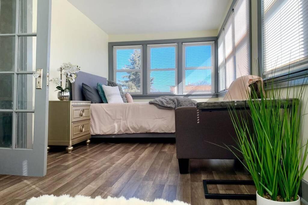 Centrally Located 5Br House In Καταρράκτες του Νιαγάρα Εξωτερικό φωτογραφία