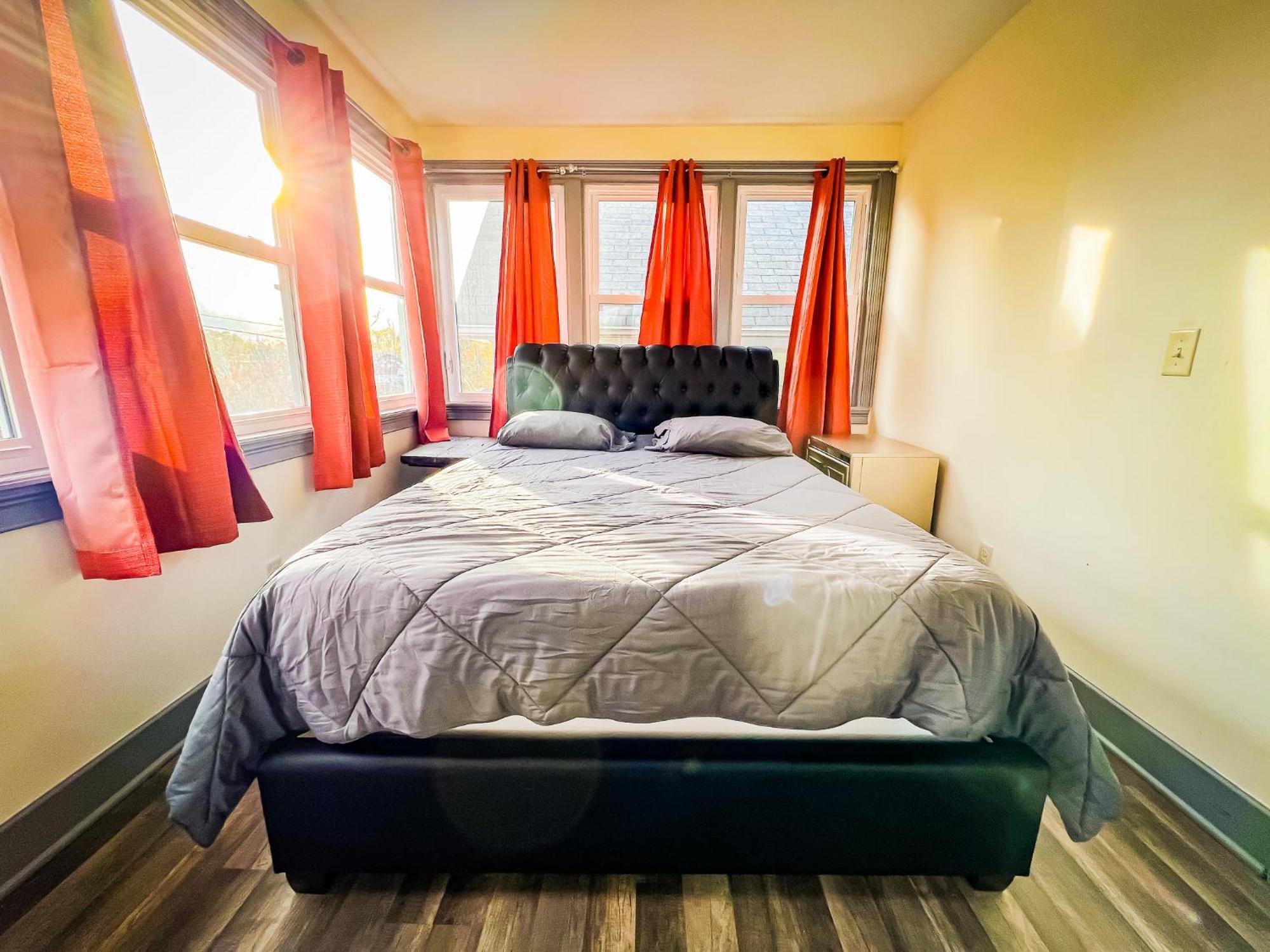 Centrally Located 5Br House In Καταρράκτες του Νιαγάρα Εξωτερικό φωτογραφία